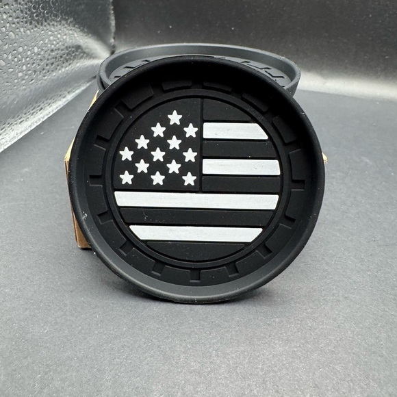 NIB Set of 4 Universal Fit Black and Gray Car Cup Holder Coasters - Picture 3 of 7